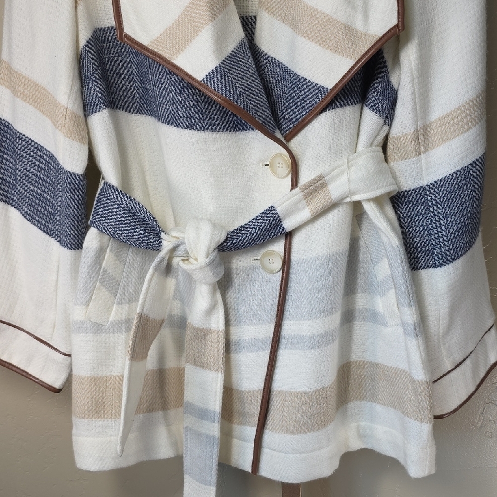 Chico's White Striped Cream Shawl-Collar Belted Blanket Jacket with Navy Beige - Picture 4 of 13